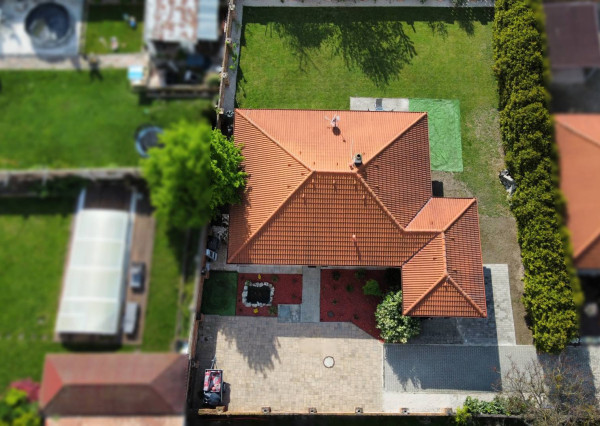 ✅  4-izb. bungalov s garážou a absolútnym súkromím