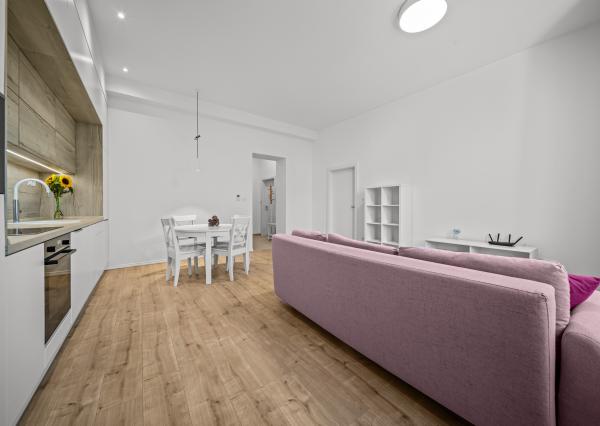 Na prenájom moderný 2-izbový byt – Lermontovova ulica, Palisády