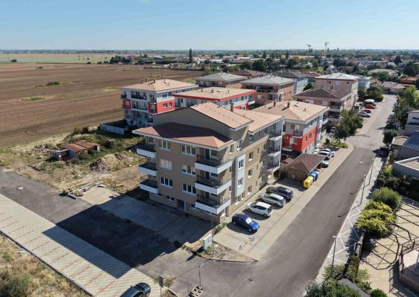 🏡 VILADOMY SENEC | NA PREDAJ 3-IZBOVÝ BYT SO SÚKROMNOU ZÁHRADKOU 48 m²