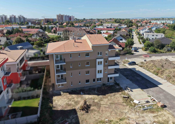 🏡 VILADOMY SENEC | NA PREDAJ 2-IZBOVÝ BYT SO SÚKROMNOU ZÁHRADKOU 36 m²