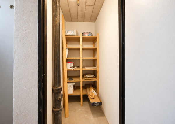 🏡 NA PRENÁJOM | KRÁSNY, KOMPLETNE ZREKONŠTRUOVANÝ 2-IZBOVÝ BYT S BALKÓNOM – NOVÉ MESTO NAD VÁHOM